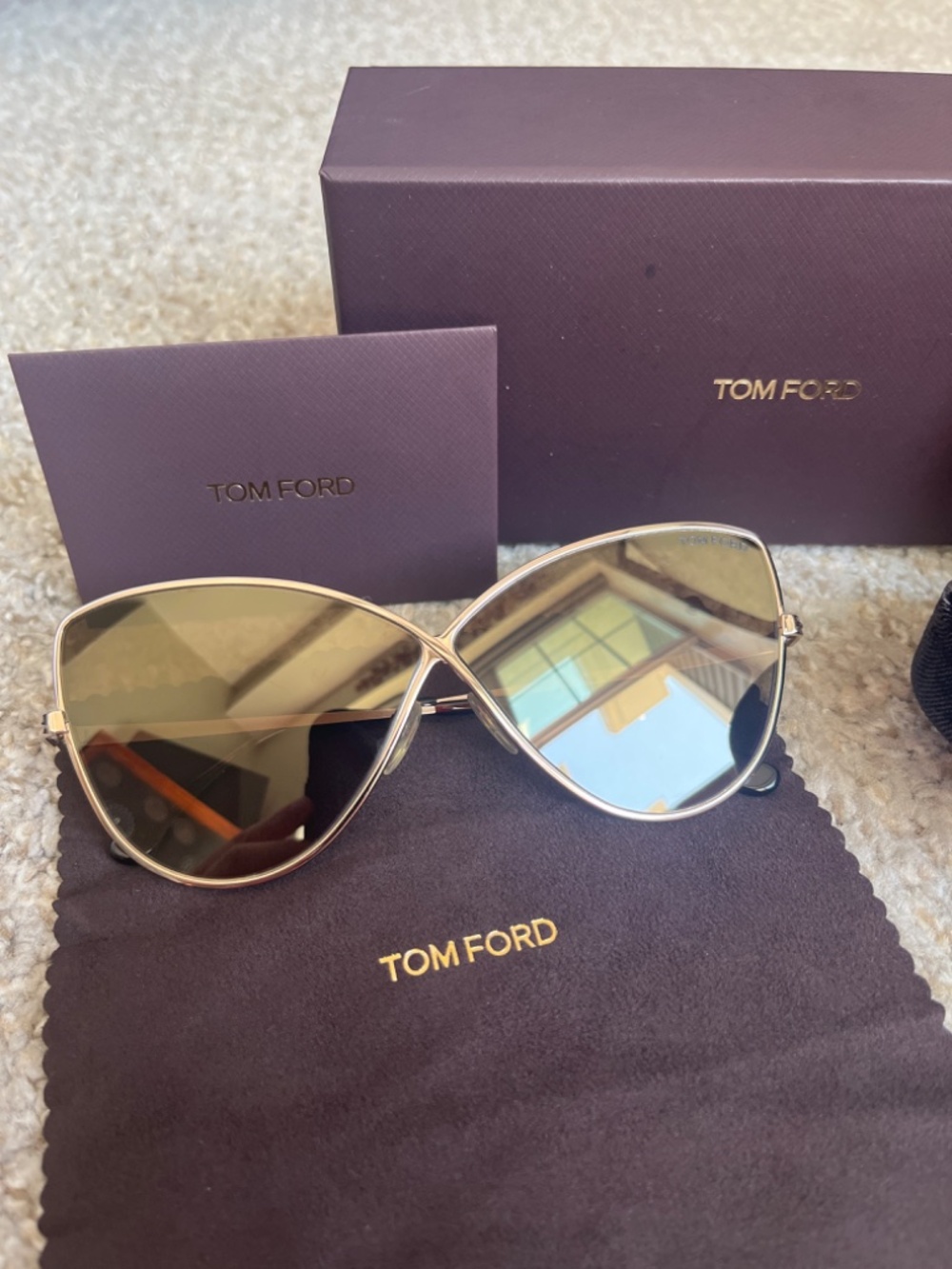 Tom Ford Sunglasses - Picture 2 of 11